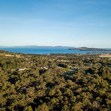 Acton Park Holiday Units Екстер'єр фото